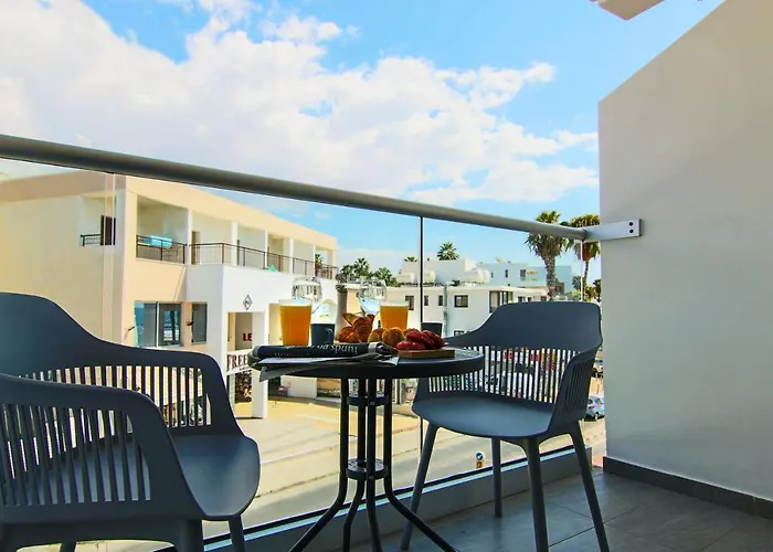 Apartmán Phaedrus Living: Seaside Luxury Flat Athina 115 *