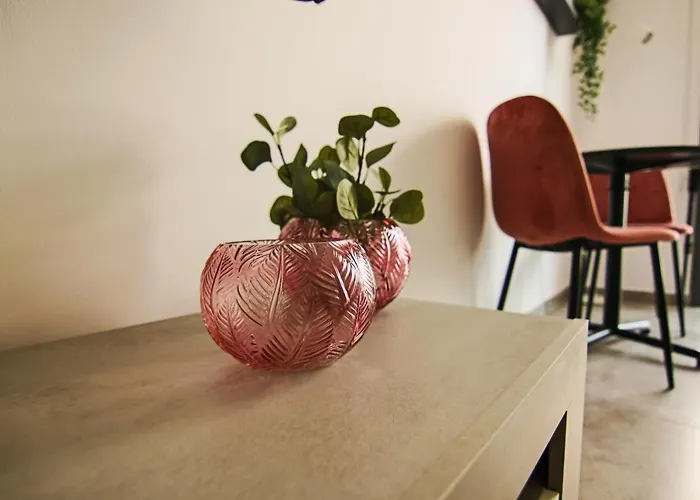 Phaedrus Living: Seaside Luxury Flat Athina 115 Daire Pafos