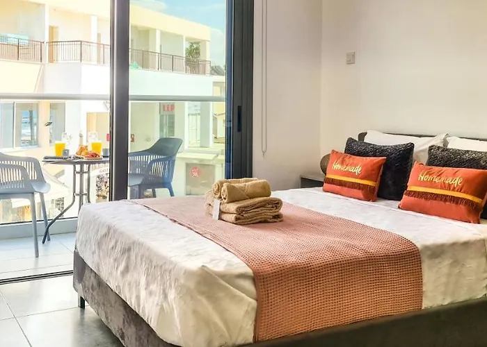 Phaedrus Living: Seaside Luxury Flat Athina 115